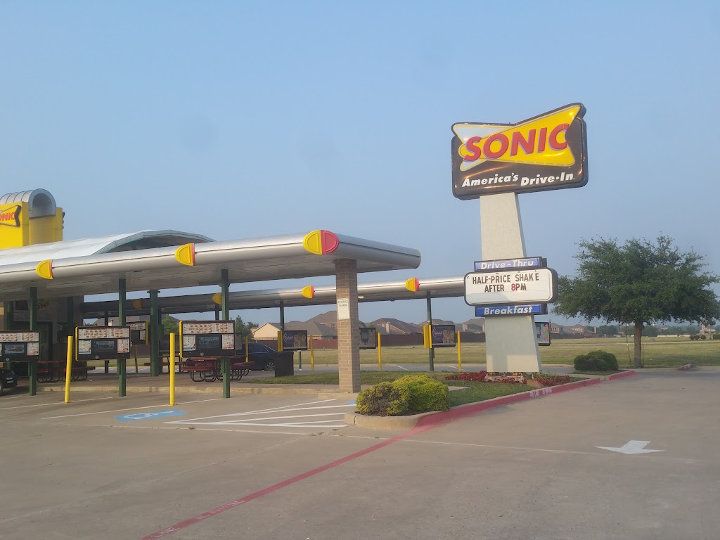 Sonic Drive-In | 925 S State Hwy 78, Lavon, TX 75166 | Phone: (972) 853-0970