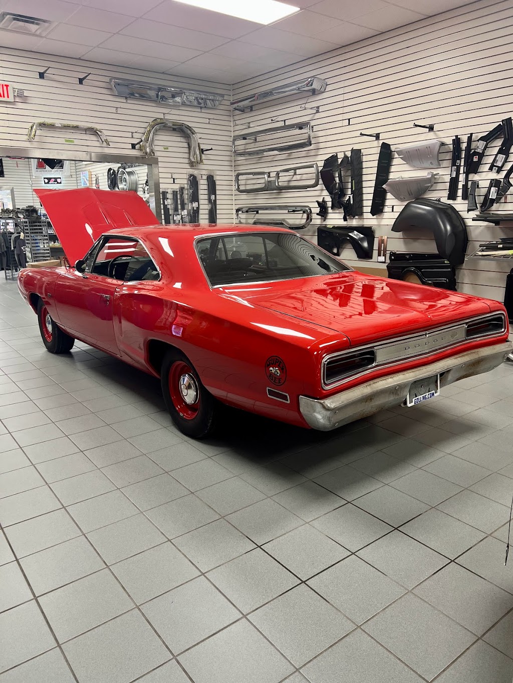 motown mopar guy | 25800 Gratiot Ave, Roseville, MI 48066, USA | Phone: (248) 310-0991