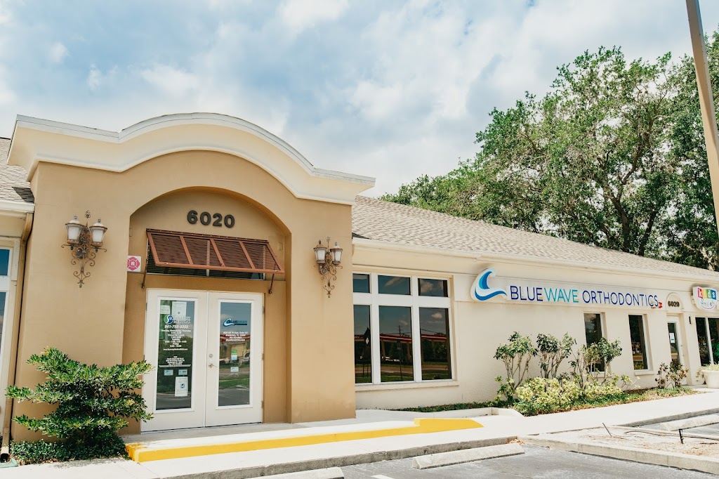 Blue Wave Orthodontics | 6020 FL-70 STE 101, Bradenton, FL 34203, USA | Phone: (941) 751-1533