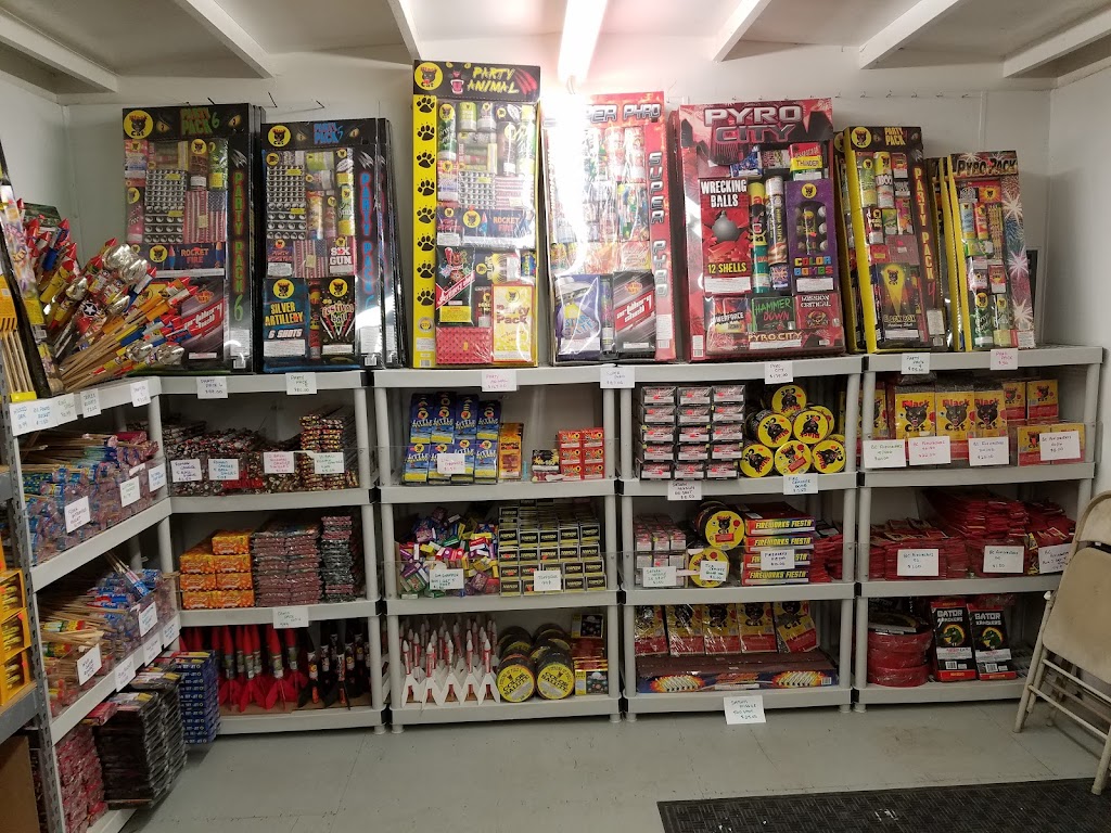 Tiger Truck Stop Fireworks | Grosse Tete, LA 70740, USA | Phone: (225) 648-2312