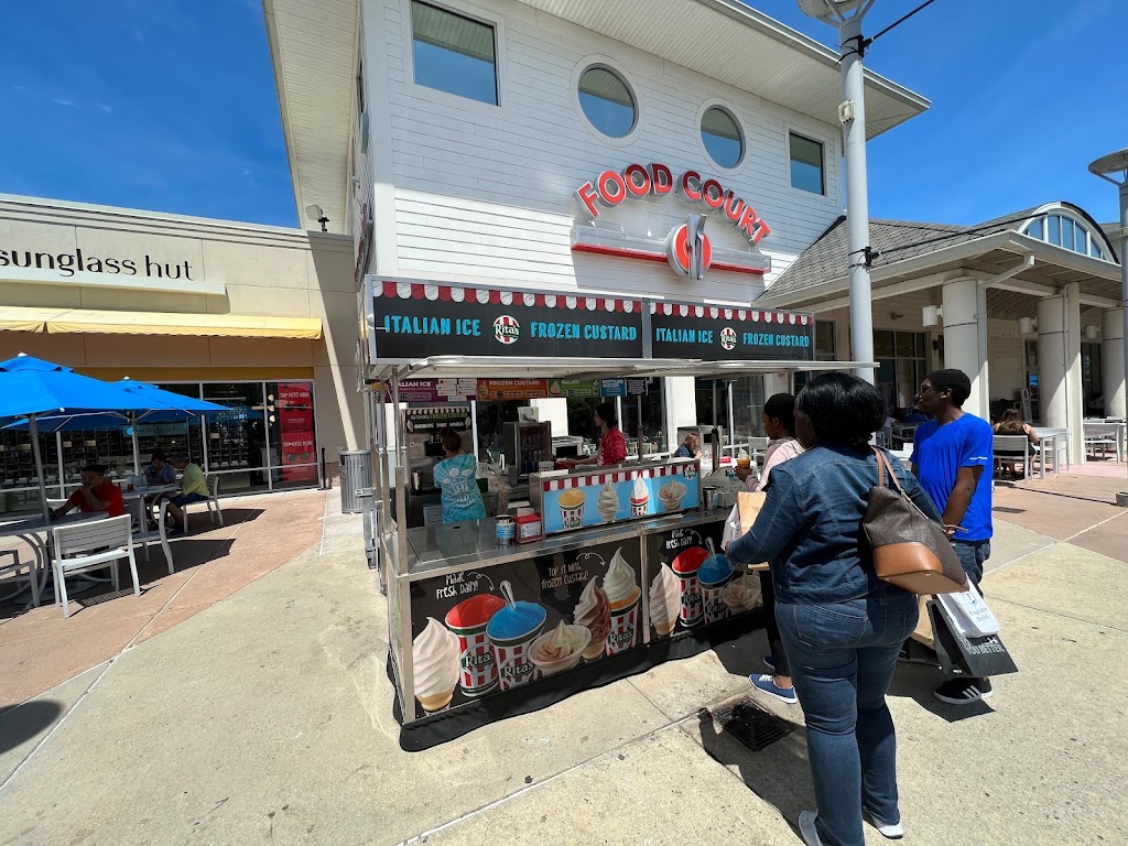 Ritas Italian Ice & Frozen Custard | 1 Premium Outlet Blvd Jersey Shore, Premium Outlets, Tinton Falls, NJ 07753, USA | Phone: (732) 892-2244