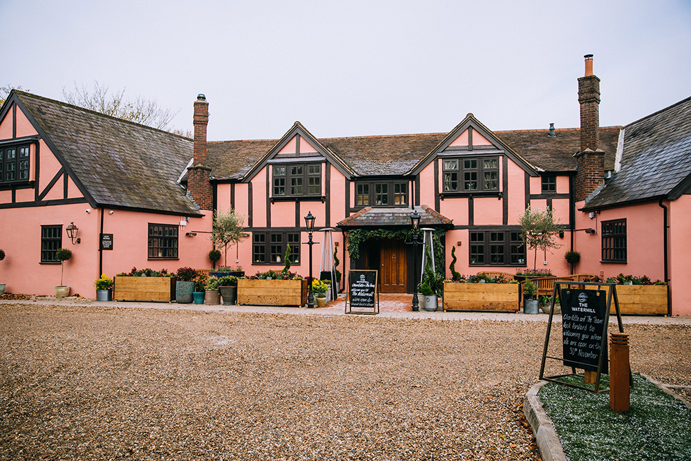 The Watermill | Reigate Road, Dorking RH4 1NN, UK | Phone: 01306 883248