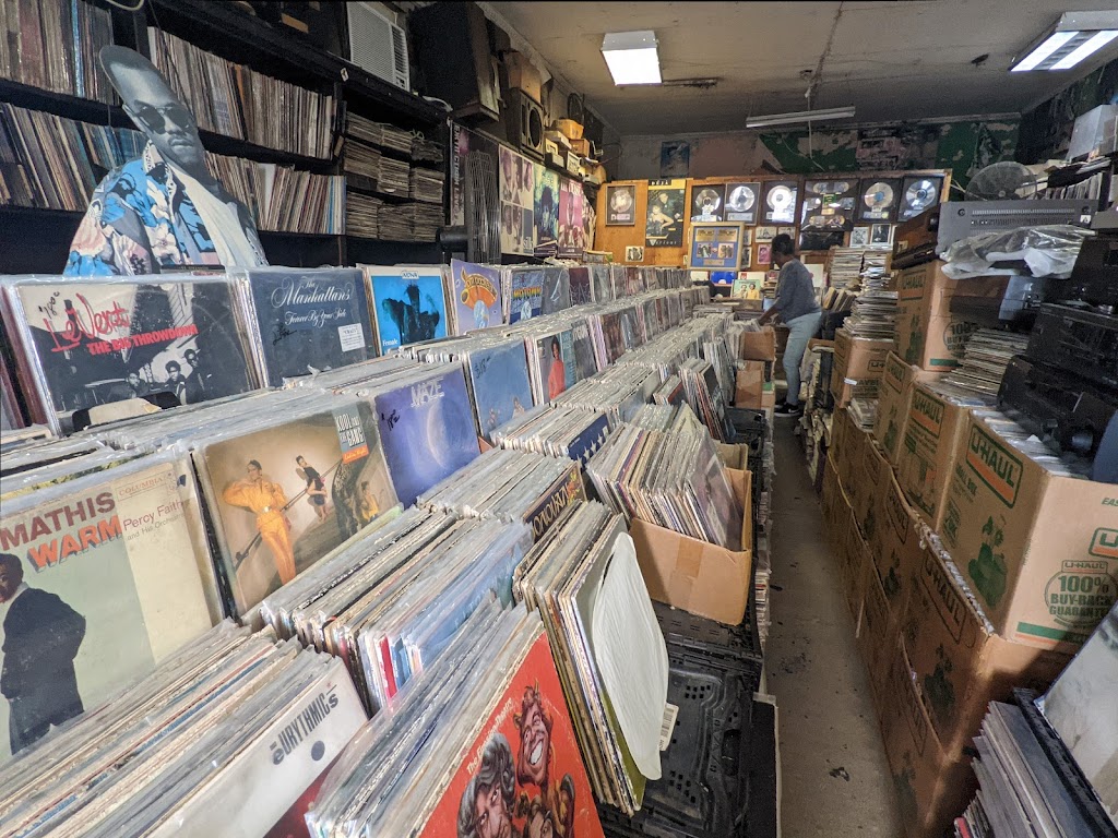 DJs Record Shop | 2999 Edison Ave, Jacksonville, FL 32254 | Phone: (904) 388-6426