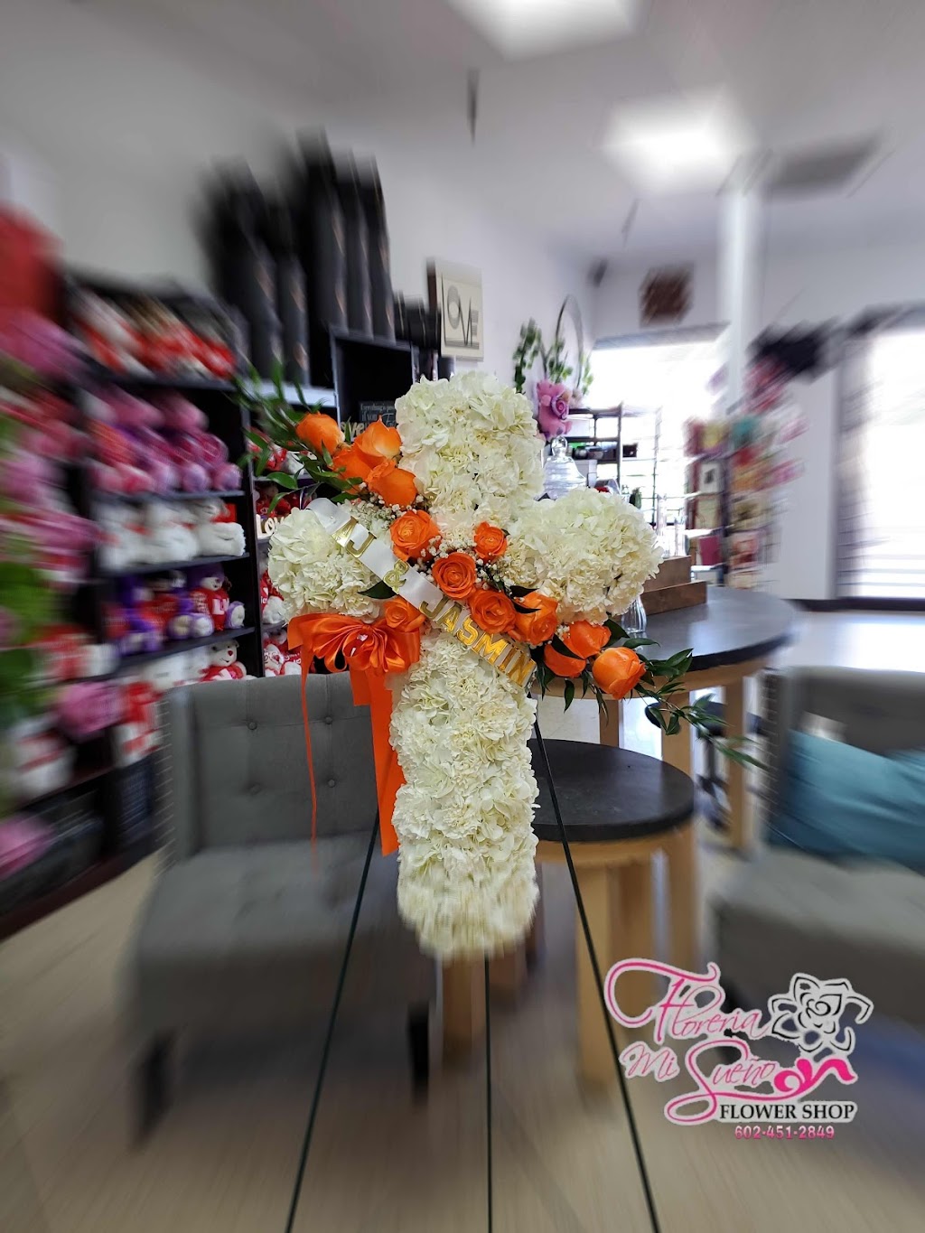 Floreria mi Sueño Flower Shop | 2929 N 75th Ave #23, Phoenix, AZ 85033 | Phone: (602) 451-2849