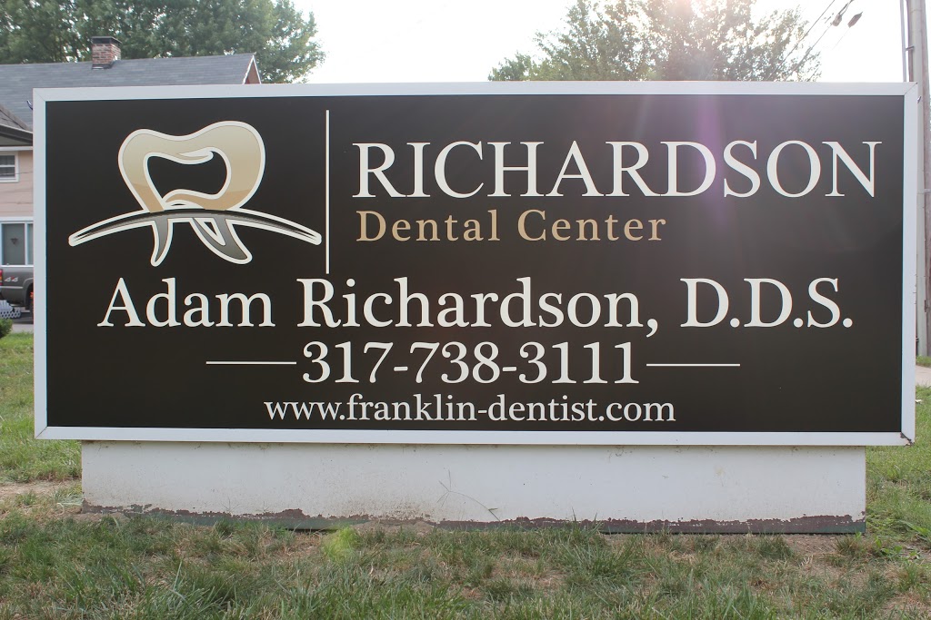 Richardson Dental Center | 799 W Jefferson St, Franklin, IN 46131, USA | Phone: (317) 738-3111