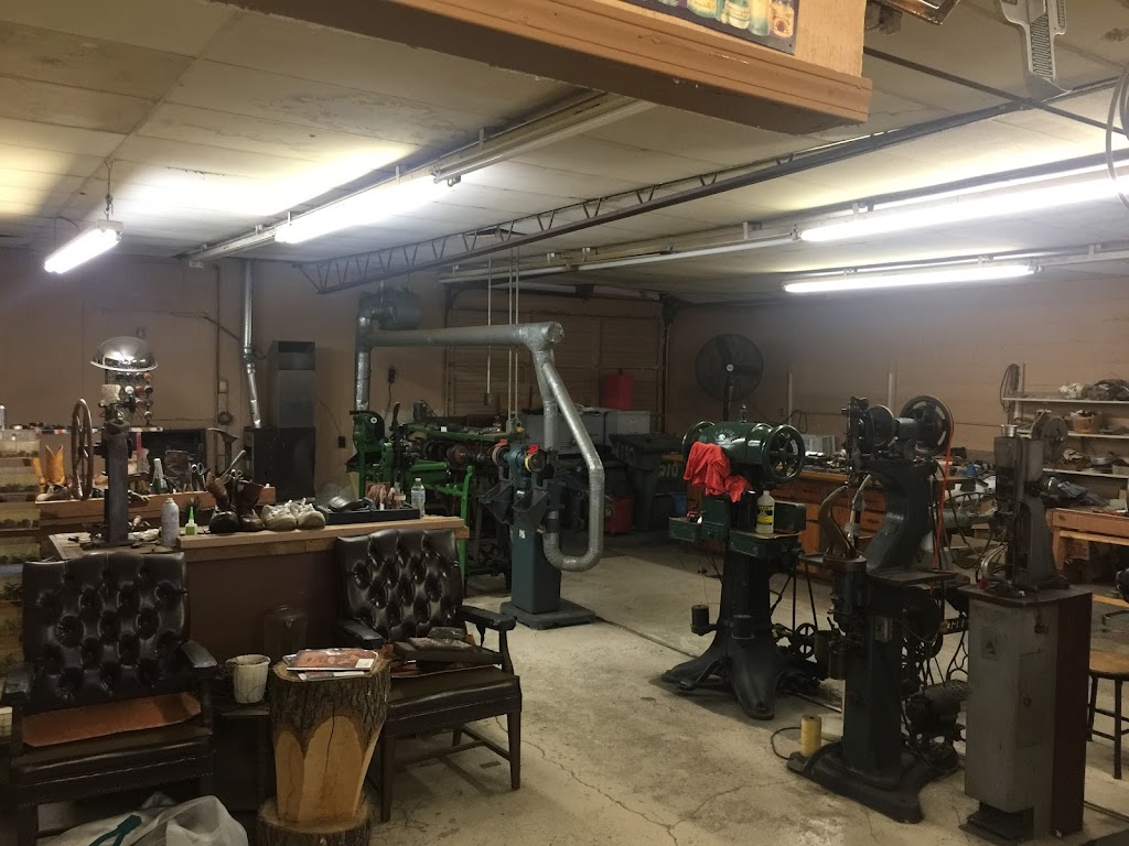 RRR Leather Works and Shoe Repair | 161 Witherspoon Ave, Gallatin, TN 37066, USA | Phone: (615) 473-8884