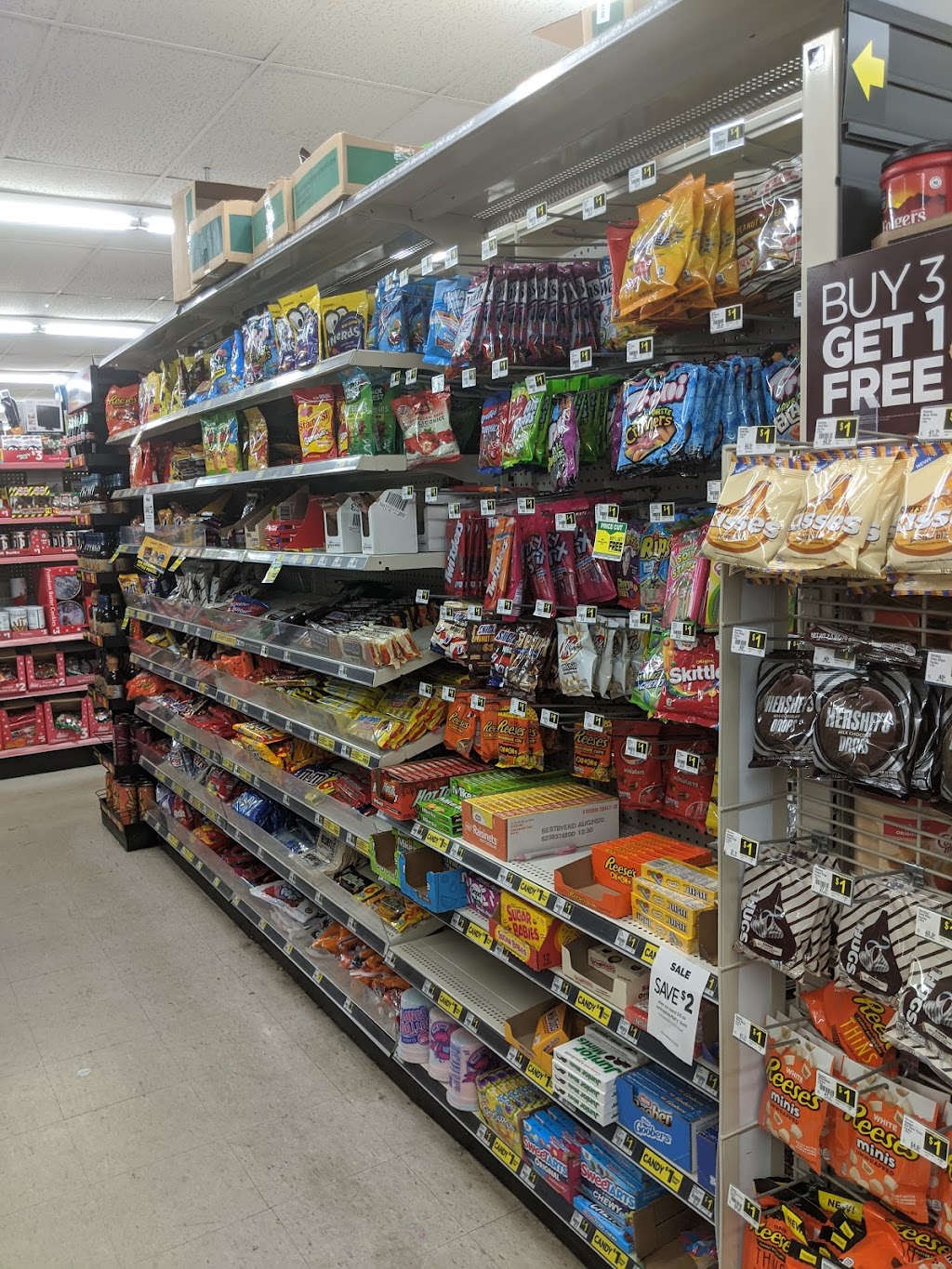 Dollar General | 6577 N Oak Trafficway, Gladstone, MO 64118, USA | Phone: (816) 702-5030