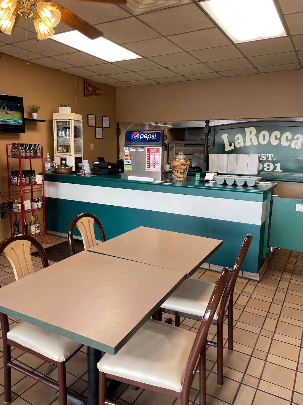 LaRoccas Pizza & Pasta | 6505 Clingan Rd, Poland, OH 44514, USA | Phone: (330) 757-1212