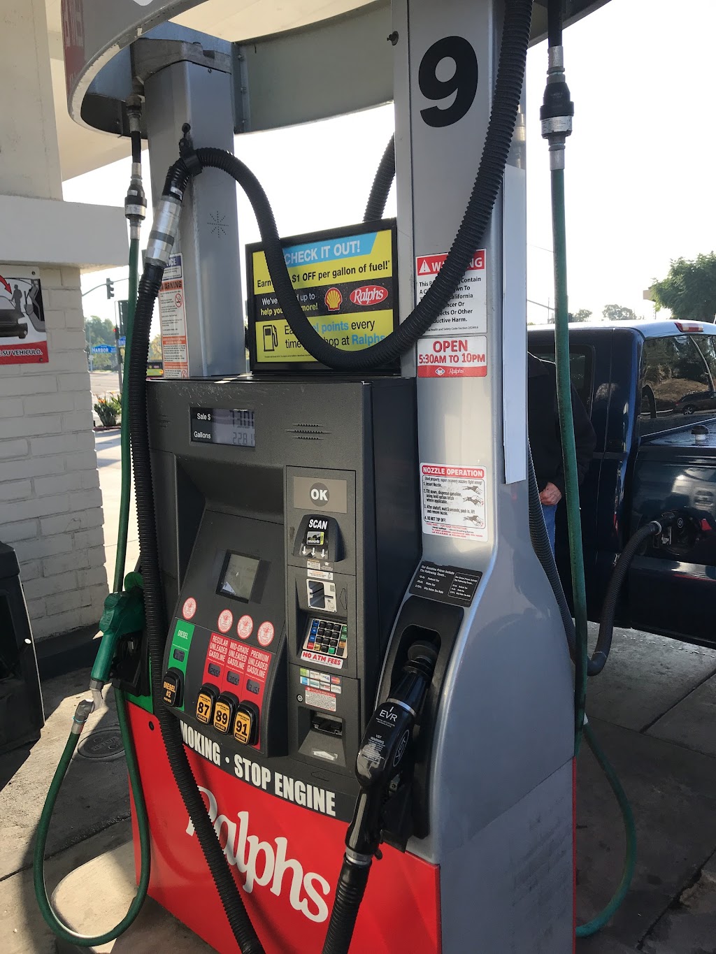 Ralphs Fuel Center | 1001 N Harbor Blvd, Fullerton, CA 92832, USA | Phone: (714) 992-2591