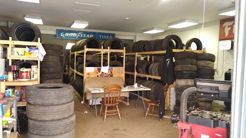 Gene and Son Used Tires | 658 East HuronDrive, Belleville, MI 48111, USA | Phone: (734) 502-4017