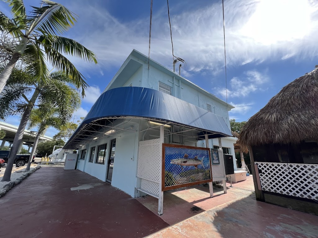 Key Largo Yacht Club Drive Marina | 107690 Overseas Hwy, Key Largo, FL 33037, USA | Phone: (305) 850-8063