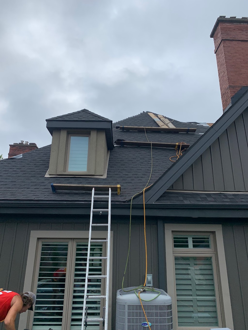 Grimsby Custom Roofing | 442 Ridge Rd W, Grimsby, ON L3M 4E7, Canada | Phone: (905) 309-7999