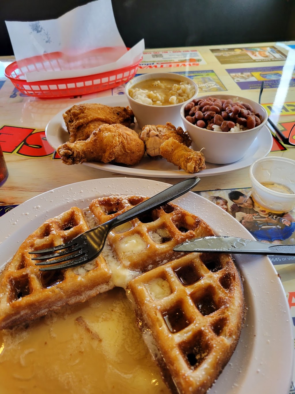 Bs Maple House Chicken and Waffles | 1520 N Mountain Ave A101, Ontario, CA 91762, USA | Phone: (909) 984-2300