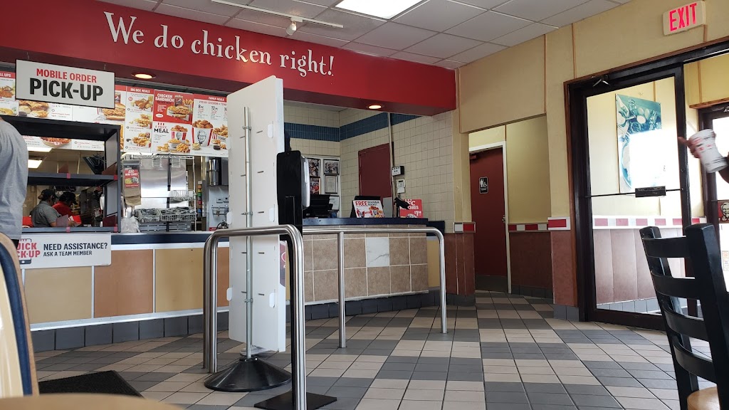 KFC | 1430 W Buckingham Rd, Garland, TX 75042, USA | Phone: (972) 272-0738