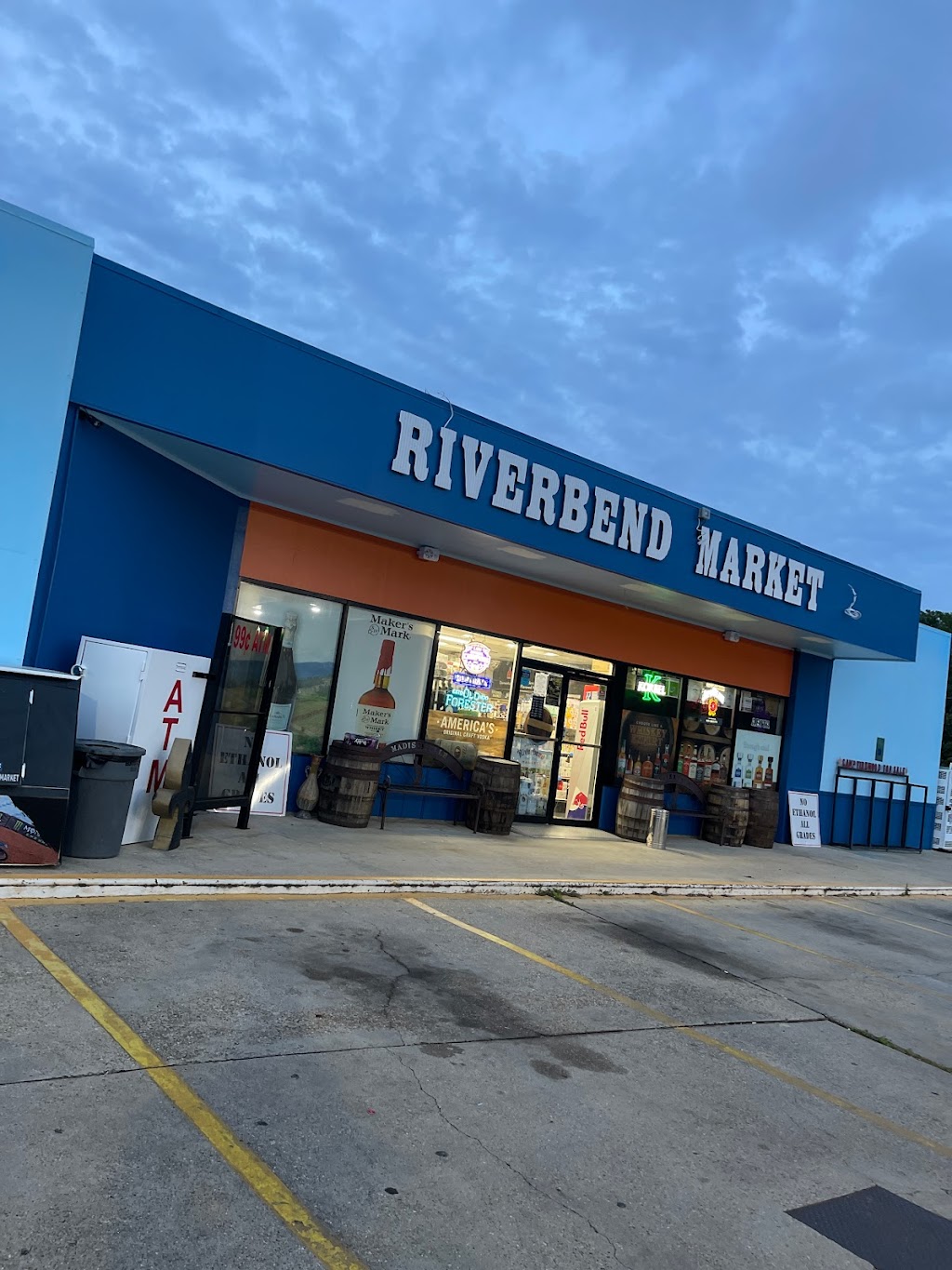 Riverbend Market | 173 LA-22, Madisonville, LA 70447, USA | Phone: (985) 792-5313