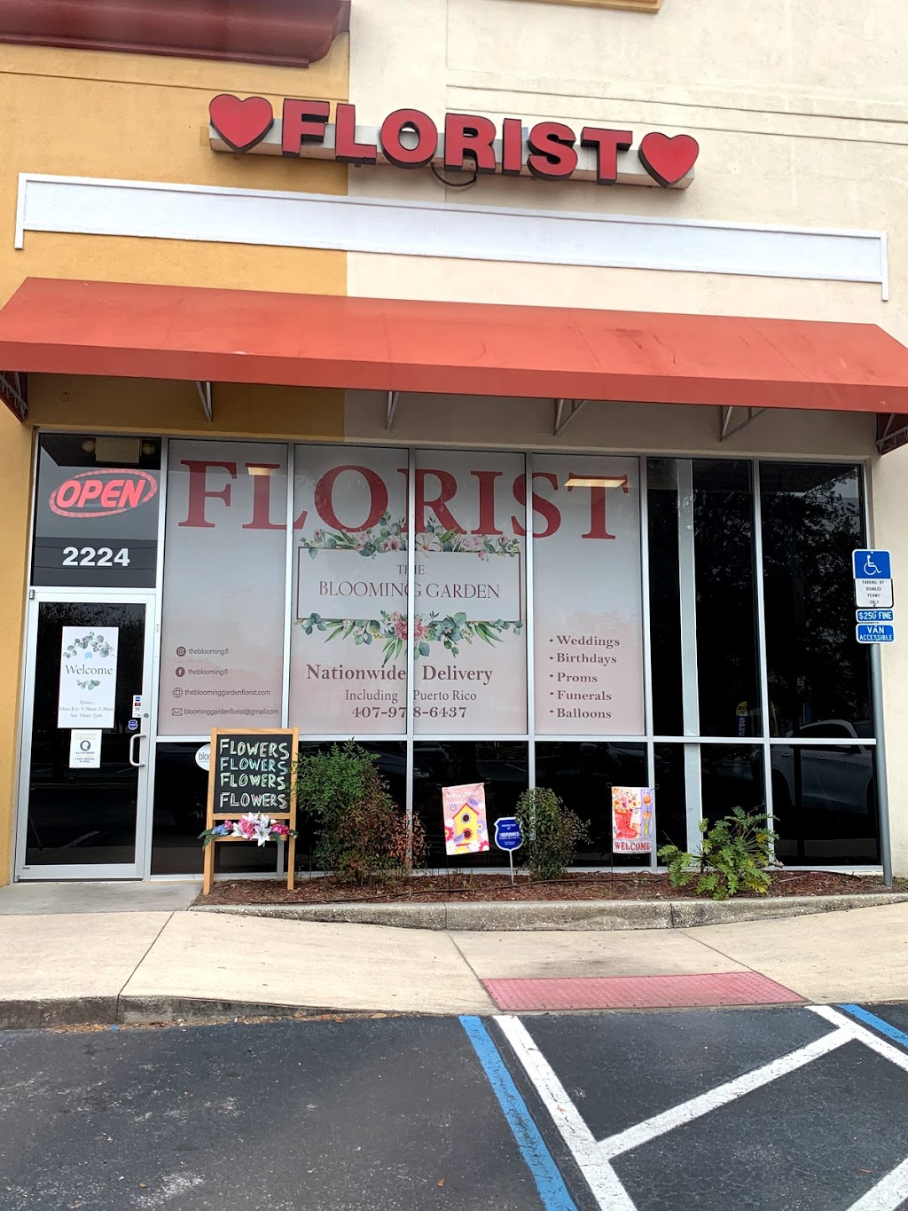 The Blooming Garden Florist | 2224 W Columbia Ave, Kissimmee, FL 34741, USA | Phone: (407) 978-6437
