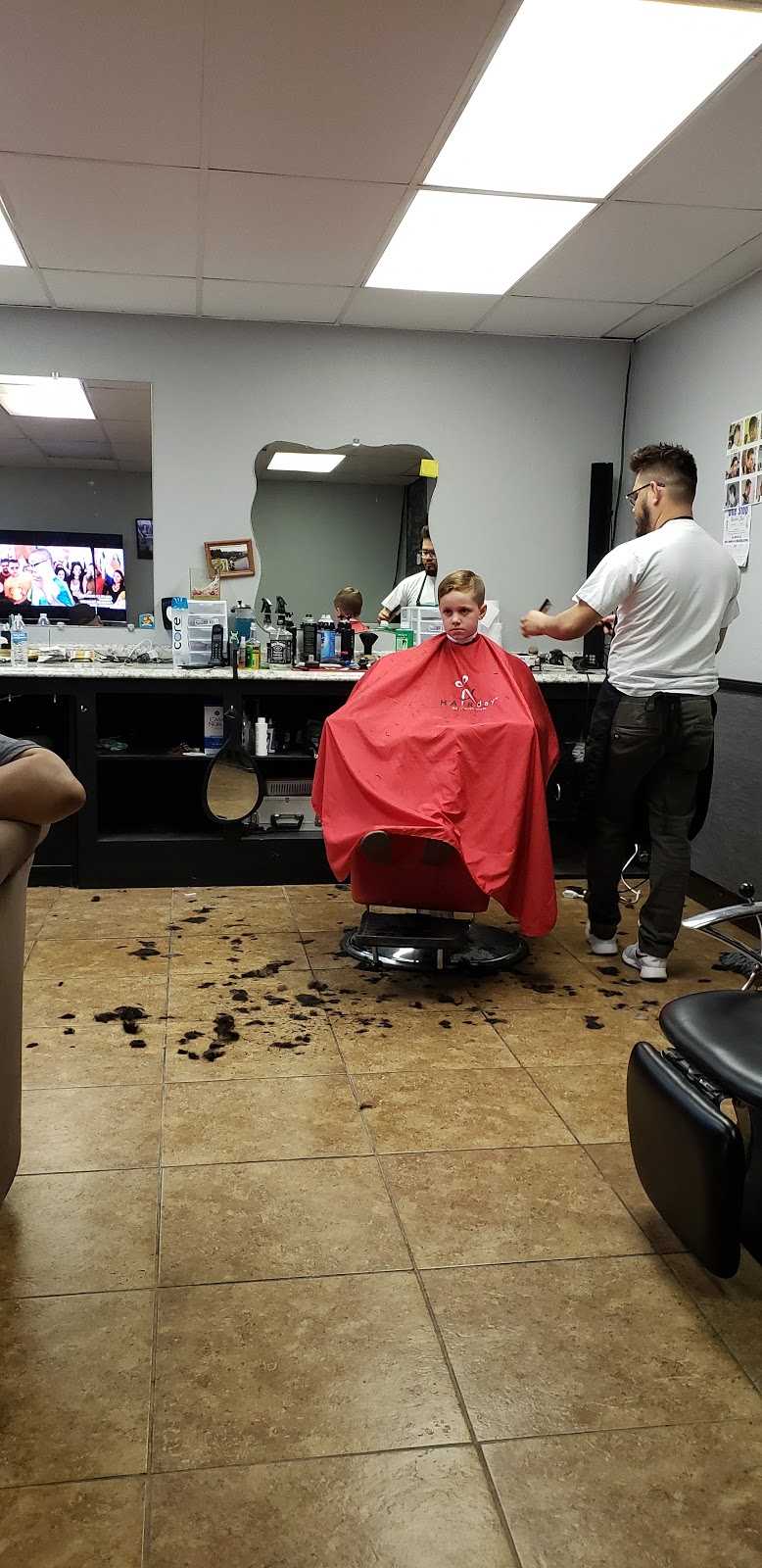 One Stop Barber Shop | 5618 E Skyline Dr, Queen Creek, AZ 85143, USA | Phone: (480) 987-1337