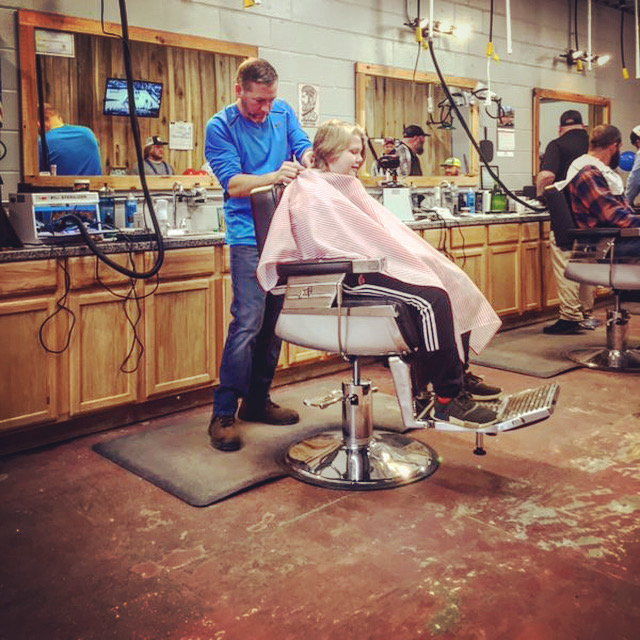 Hometown barbershop | 4200 Hwy 12 N, Ashland City, TN 37015, USA | Phone: (615) 685-3166