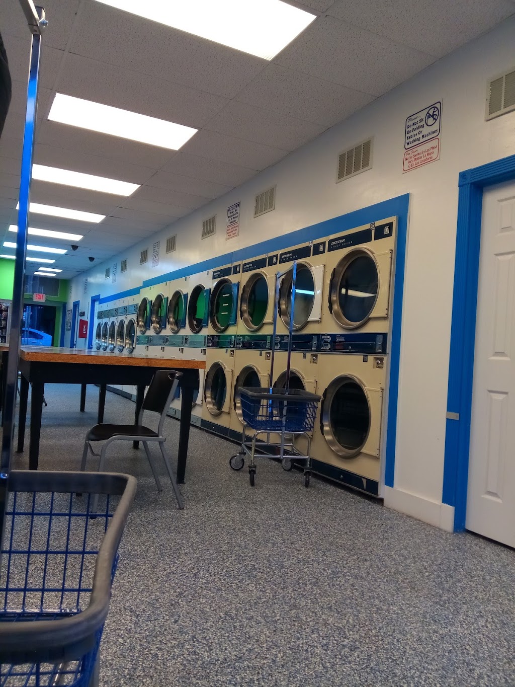 Duds N Suds-Coin Laundry | 639 E Dixie Dr, Dayton, OH 45449, USA | Phone: (937) 384-0320
