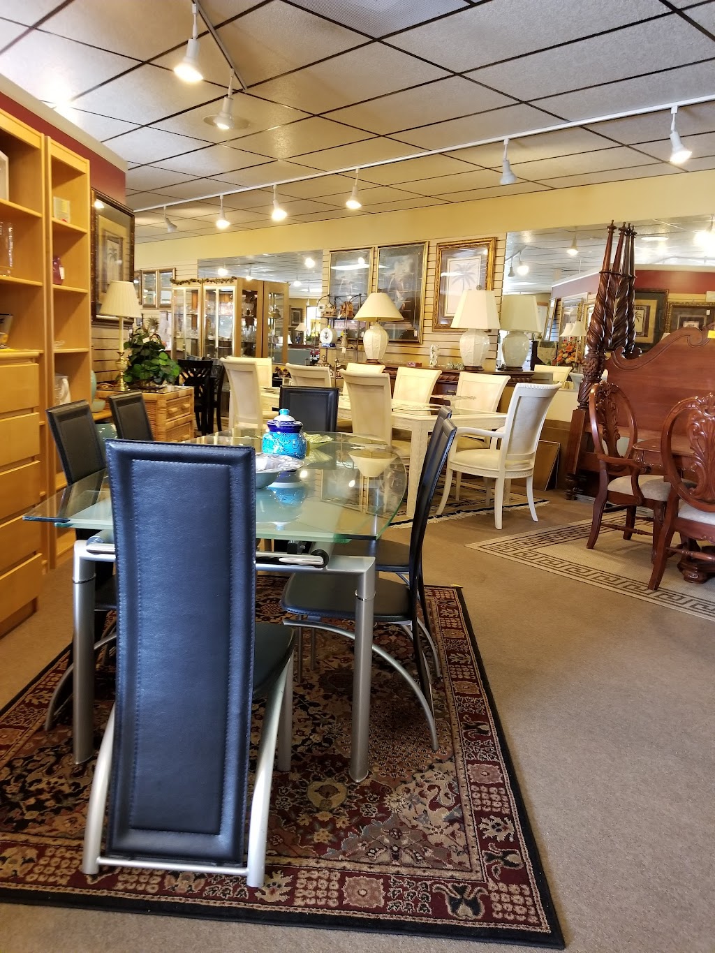 Clearing House Furniture Consignment | 9365 Philips Hwy #102, Jacksonville, FL 32256, USA | Phone: (904) 928-3100