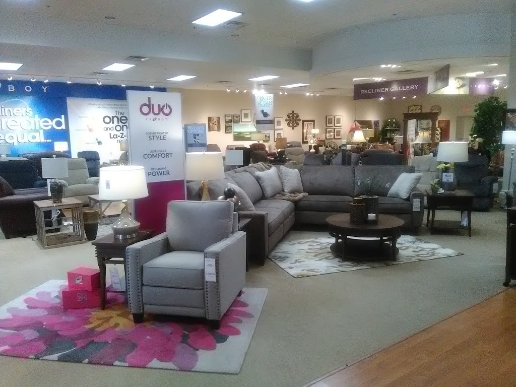 La-Z-Boy Furniture Galleries | 5330 E Southport Rd, Indianapolis, IN 46237 | Phone: (317) 898-2209