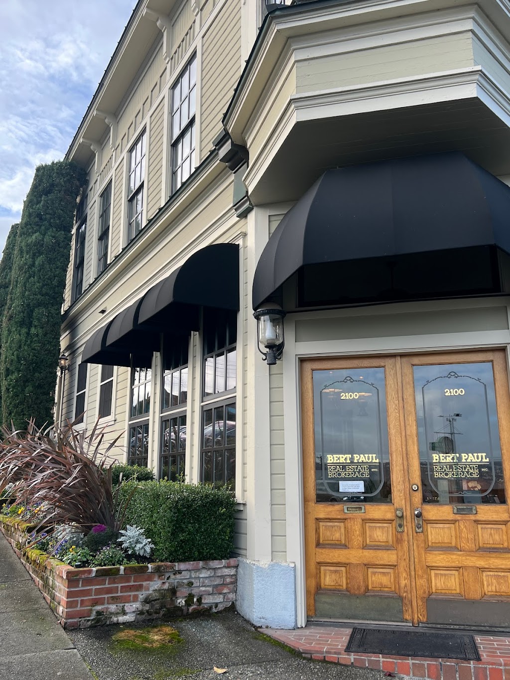 Bert Paul Real Estate Brokerage in 2100 N 30th St, WA 98403, USA