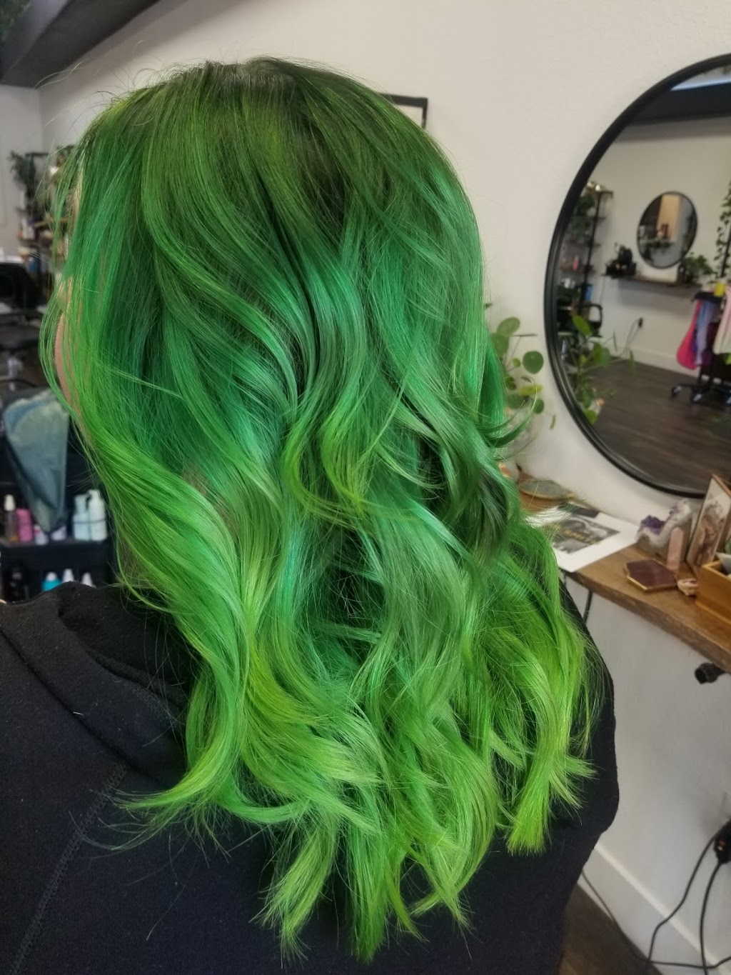 Brandi Paints Hair | 4780 Granite Dr #200, Rocklin, CA 95677, USA | Phone: (916) 990-6251