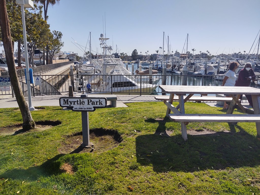 Galley Cafe | 829 Harbor Island Dr, Newport Beach, CA 92660, USA | Phone: (949) 673-4110