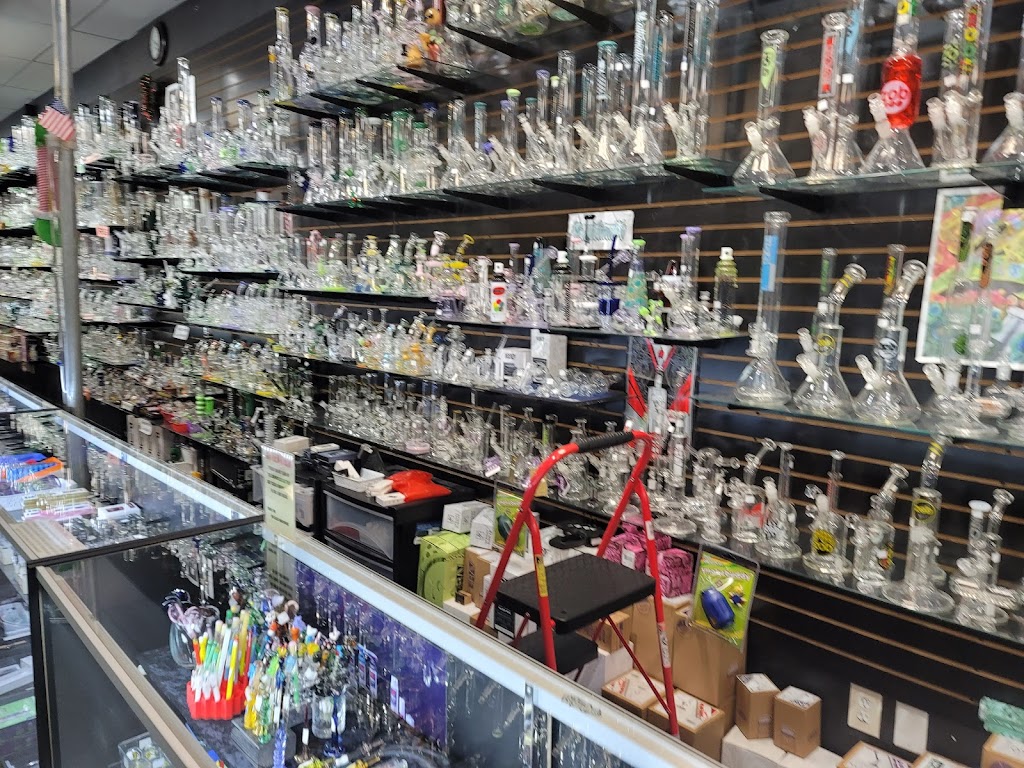 The Glass Warehouse | 6140 Van Buren Boulevard, Riverside, CA 92503, USA | Phone: (951) 687-6653