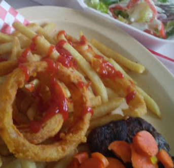 California Burgers | 870 E Washington Blvd, Montebello, CA 90640, USA | Phone: (323) 726-7125