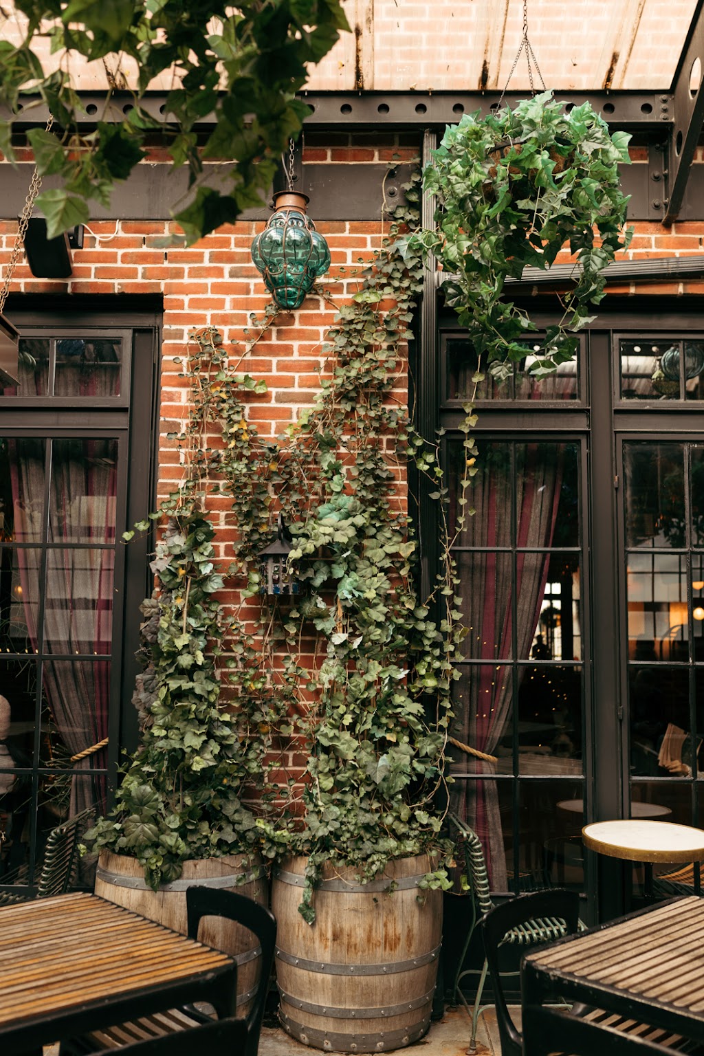 Dirty French | 180 Ludlow St, New York, NY 10002, USA | Phone: (212) 254-3000