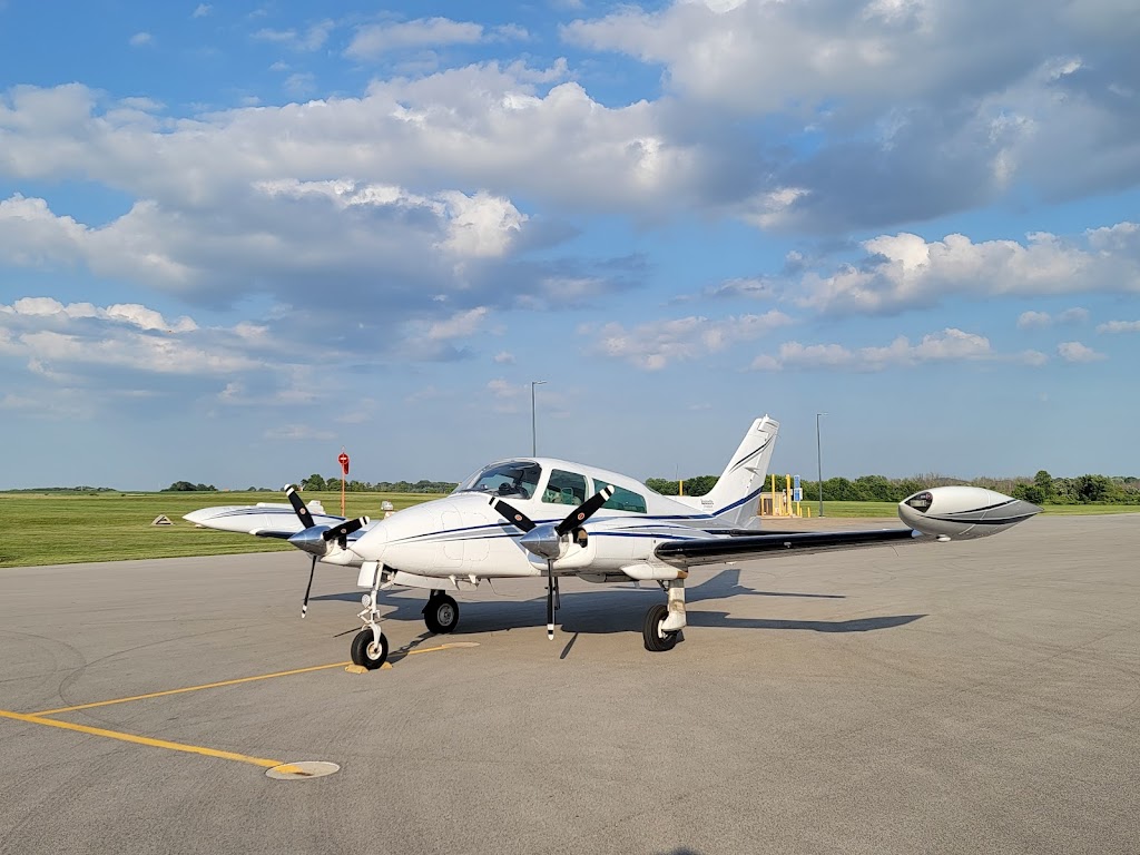 Hartford Municipal Airport-HXF | 4200 Co Hwy U, Hartford, WI 53027, USA | Phone: (262) 673-8225