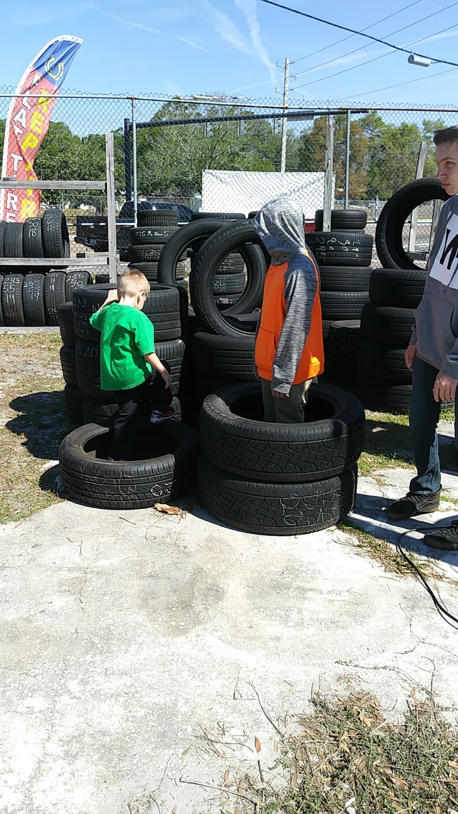 Gorrilla Tires | 3713 Old Middleburg Rd N, Jacksonville, FL 32210, USA | Phone: (904) 647-8755