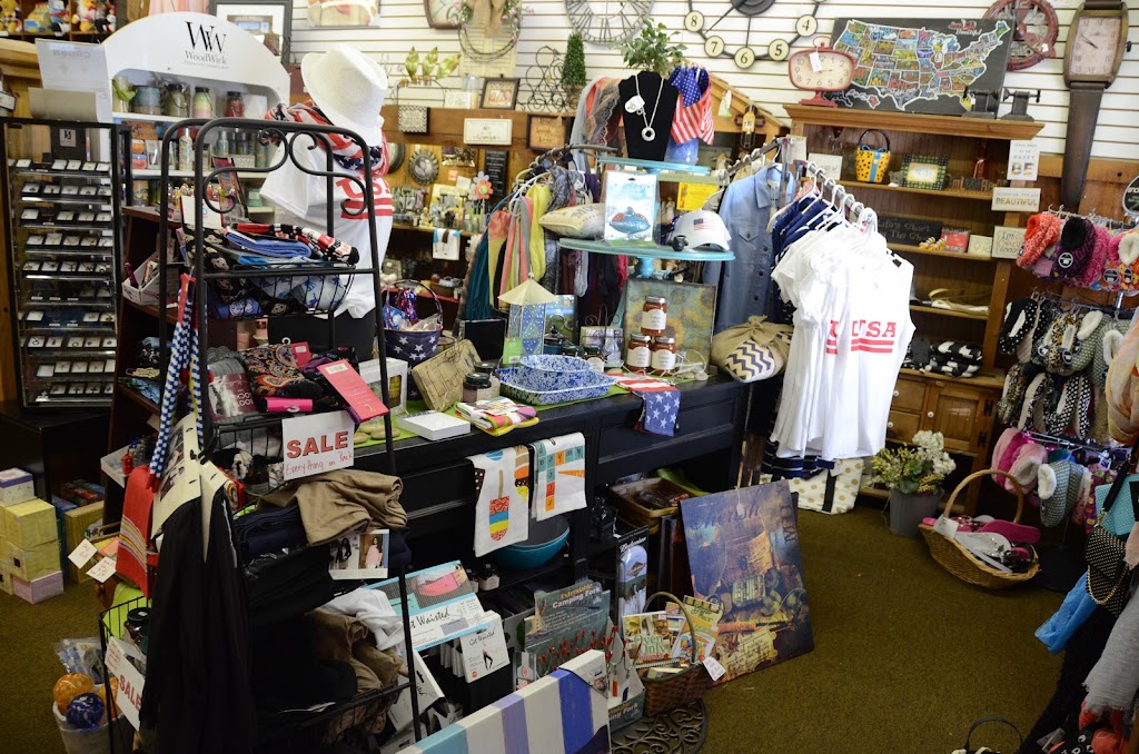 The Gift Niche | 1414 Silver St, Ashland, NE 68003, USA | Phone: (402) 944-2182