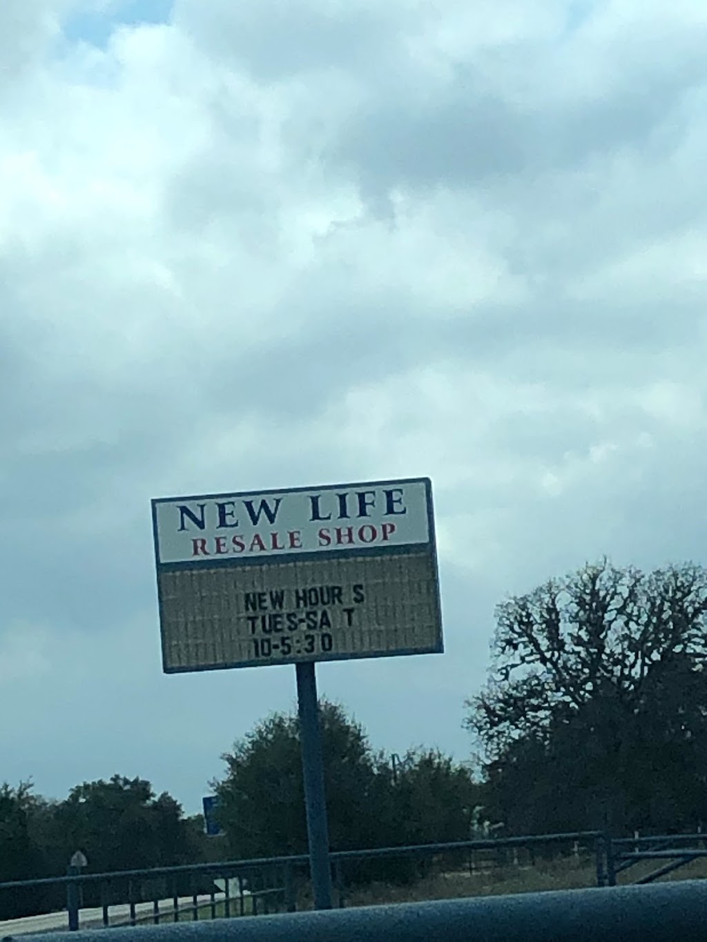 New Life Resale Shop | 1990 FM1283, Pipe Creek, TX 78063 | Phone: (830) 510-3050