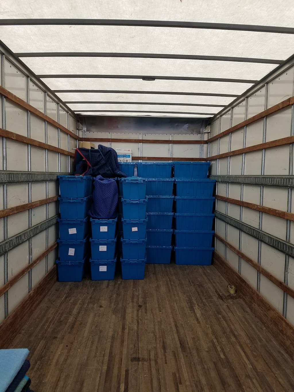 Florida Moving Solutions & Storage - Sarasota | 4301 32nd St W Suite E-2, Bradenton, FL 34205, USA | Phone: (941) 706-4474