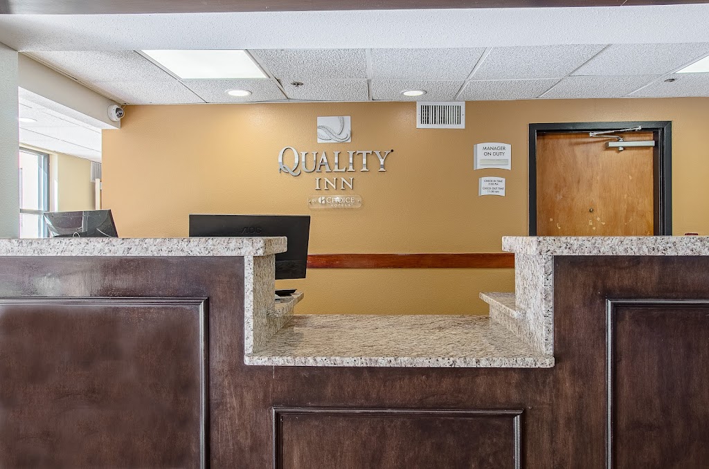 Quality Inn | 30 E Clark St, Middleborough, MA 02346, USA | Phone: (774) 766-4430