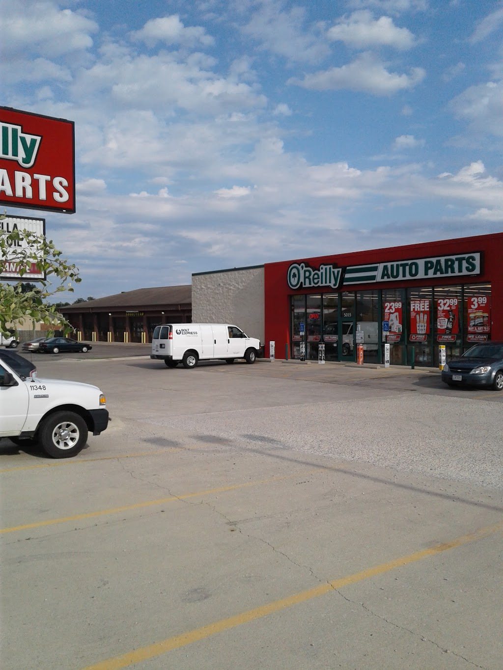 OReilly Auto Parts | 5015 Roberts Rd, Hilliard, OH 43026, USA | Phone: (614) 876-5191