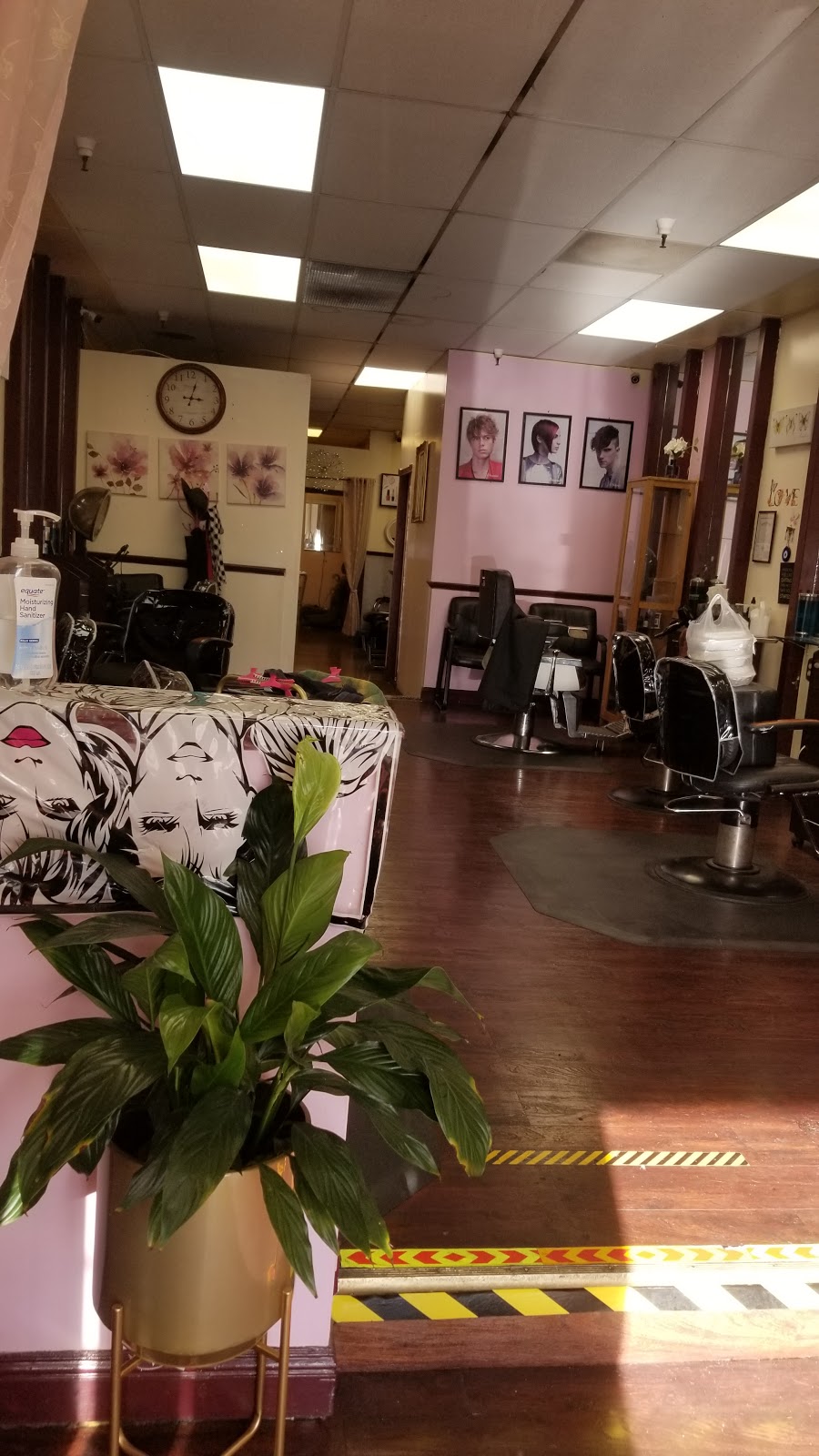 Utopia Hair Salon | 35142 Newark Blvd, Newark, CA 94560, USA | Phone: (510) 571-0276