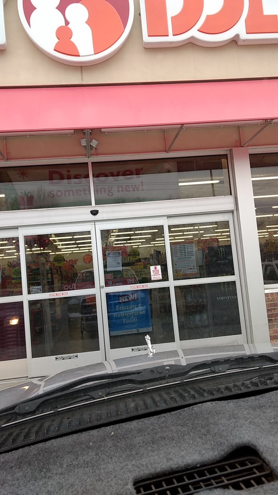 Family Dollar | 8101 NE 10th St, Midwest City, OK 73110, USA | Phone: (405) 731-8737