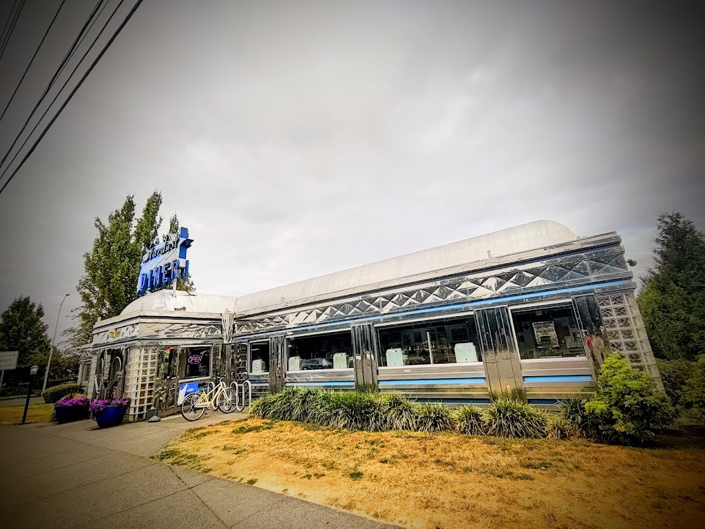Stardust Diner | 1110 SE 164th Ave, Vancouver, WA 98683, USA | Phone: (360) 828-1648