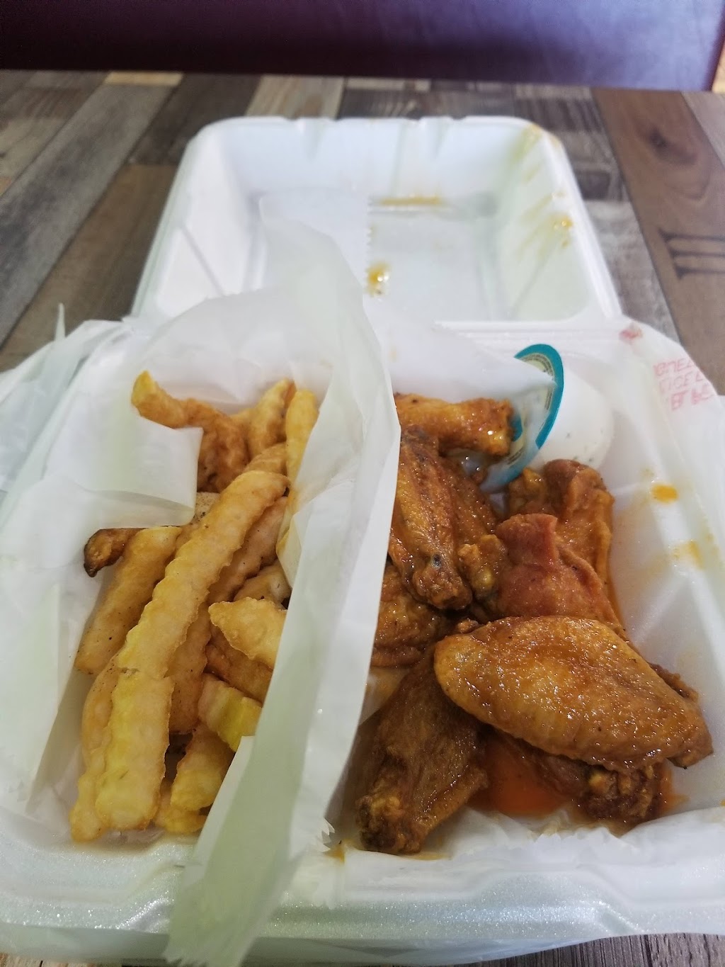 Wings and Burger Haven | 2745 Sandy Plains Rd #128, Marietta, GA 30066 | Phone: (770) 971-9915