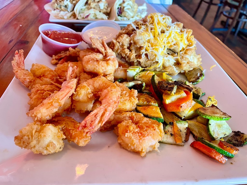 Two Dudes Seafood Restaurant PV | 262 Solana Rd, Ponte Vedra Beach, FL 32082, USA | Phone: (904) 473-5272