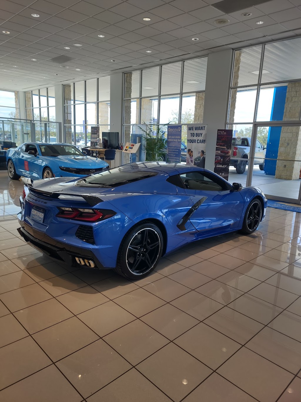 Cavender Chevrolet | 30700 I-10, Boerne, TX 78015, USA | Phone: (210) 460-1354