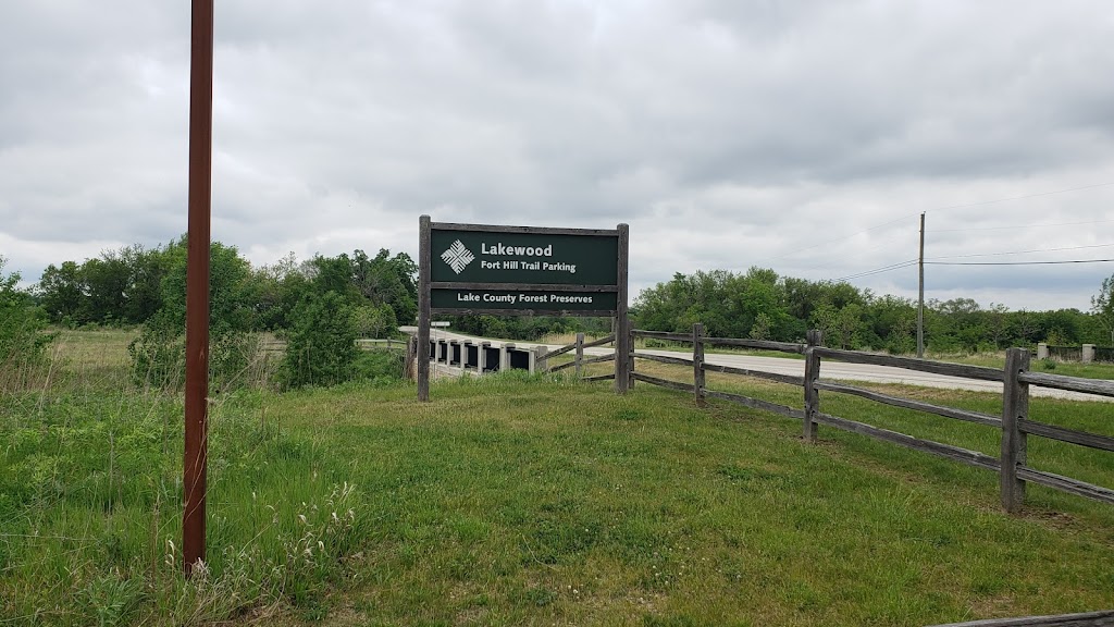 Lakewood Fort Hill Trail Parking | Trailhead parking is on west side of Gilmer Rd north of, IL-176, Mundelein, IL 60060, USA | Phone: (847) 367-6640