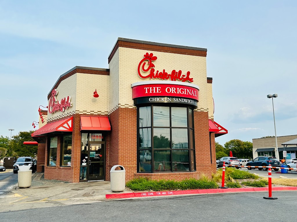 Chick-fil-A | 12901 I-35, N Service Road Bldg 14, Austin, TX 78753, USA | Phone: (512) 990-2424