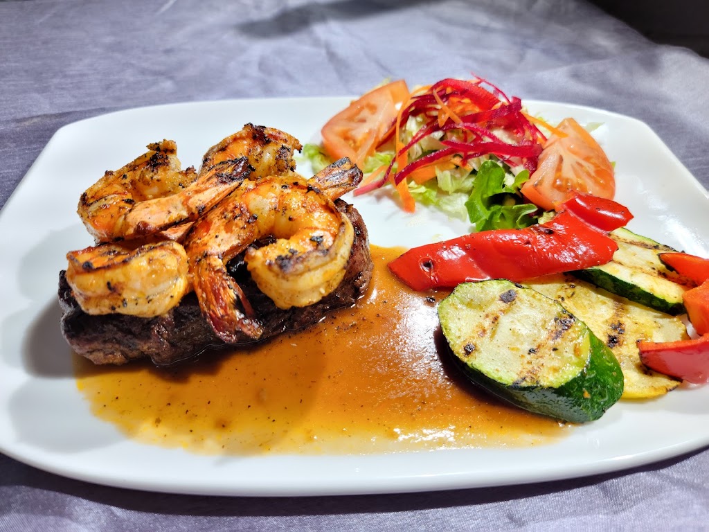 Peters Grill and Bar | 75-11 Rockaway Blvd, Queens, NY 11421, USA | Phone: (718) 487-3801