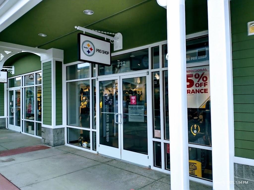 The Steelers Pro Shop | 2200 Tanger Blvd, Washington, PA 15301, USA | Phone: (724) 222-1933