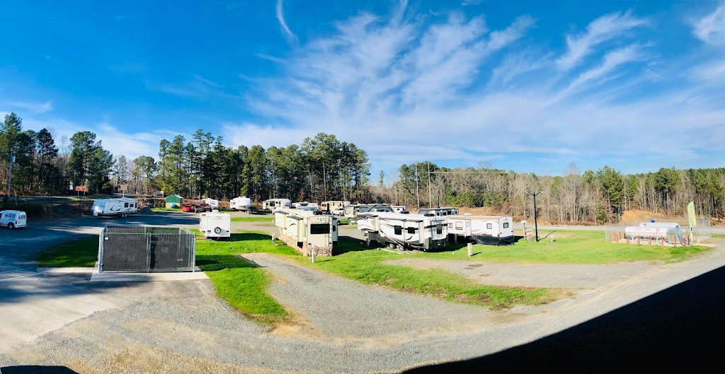 Chatham RV Park | 7695 Moncure Pittsboro Rd, Moncure, NC 27559, USA | Phone: (919) 923-1586