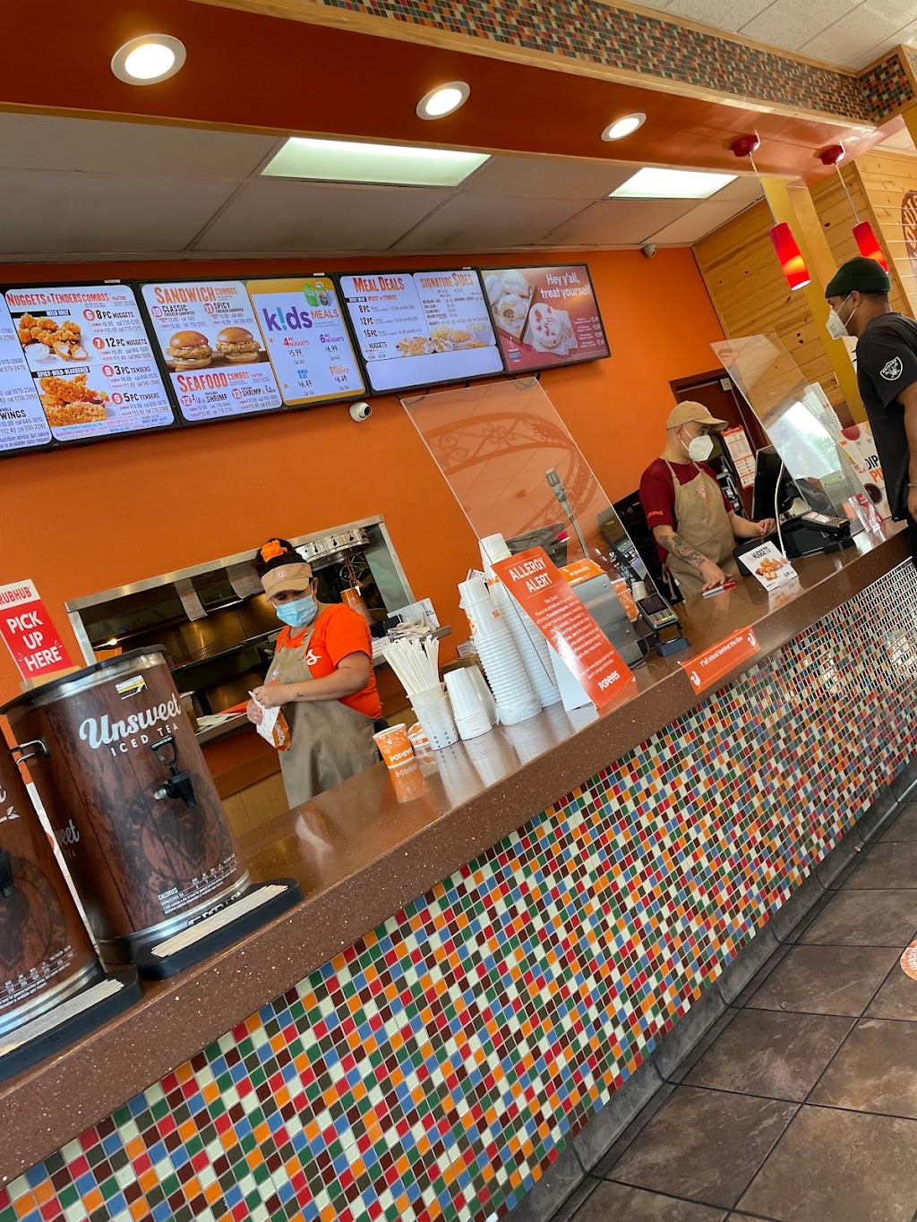 Popeyes Louisiana Kitchen | 2900b Colorado Blvd, Los Angeles, CA 90041, USA | Phone: (818) 956-8720